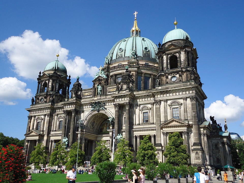 Duomo Berlinov© Kleinalexis Pixabay https://pixabay.com/it/cattedrale-di-berlino-berlino-212263/