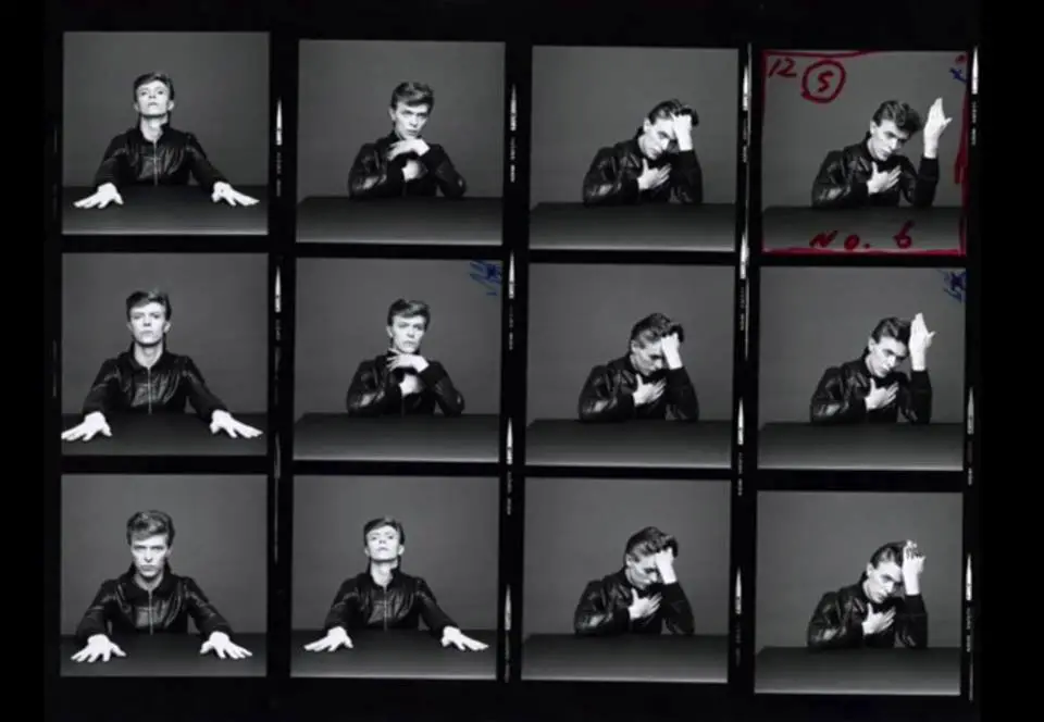 © David Bowie - Immagine presa dal video Youtube "DAVID BOWIE :: MUSIC ART AND IMAGE"