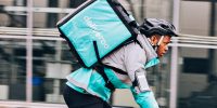Rider Deliveroo ©Deliveroohttps://thefederalist.com/2018/12/10/delivery-guy-in-berlin-fired-after-telling-customer-he-supports-brexit/?fbclid=IwAR0lDXxgTPPewAklneFSulJesjOZYEYTa-q5H_pNu8jGrej3HaMYrs3MqAo