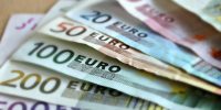 euro, martaposemuckel, https://pixabay.com/it/photos/banconota-euro-banconote-209104/ CC0