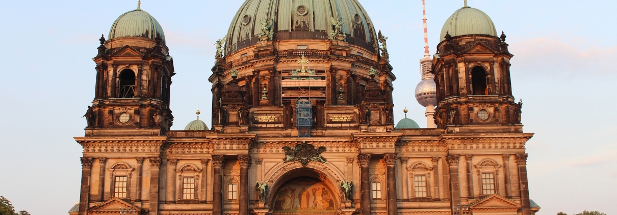Duomo di Berlino, CC0, reginaphotos,https://pixabay.com/photos/berlin-berlin-cathedral-city-1718822/,
