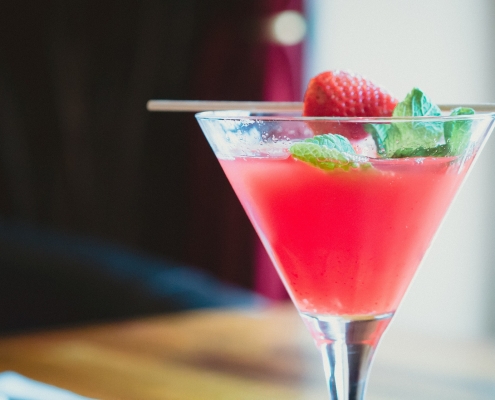 cocktail,https://pixabay.com/it/photos/cocktail-drink-fragola-vetro-919074/, Free-Photos,https://pixabay.com/it/users/free-photos-242387/