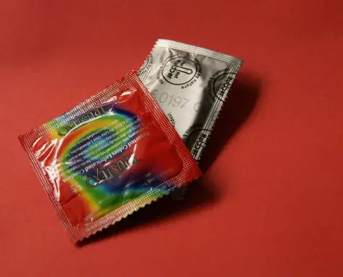 condom, ©Anqa, https://pixabay.com/it/photos/preservativi-colorati-preservativi-849409/
