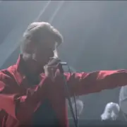 David Bowie - Christiane F. Screenshot da Youtube https://www.youtube.com/watch?v=QymJI00mlSs