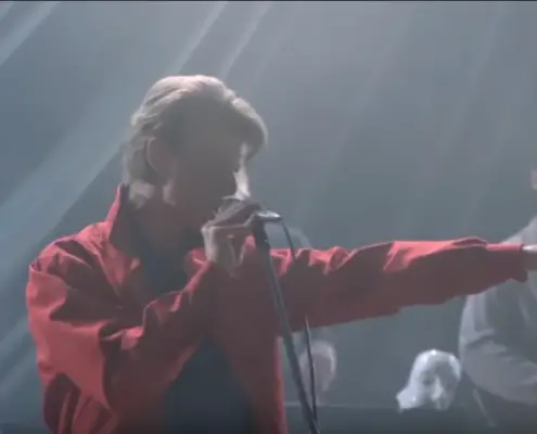 David Bowie - Christiane F. Screenshot da Youtube https://www.youtube.com/watch?v=QymJI00mlSs