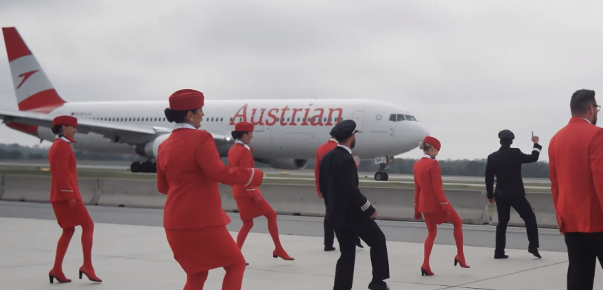 Austrian Airlines, screenshot da YouTube https://www.youtube.com/watch?v=vH-zGql7Y_A&t=12s