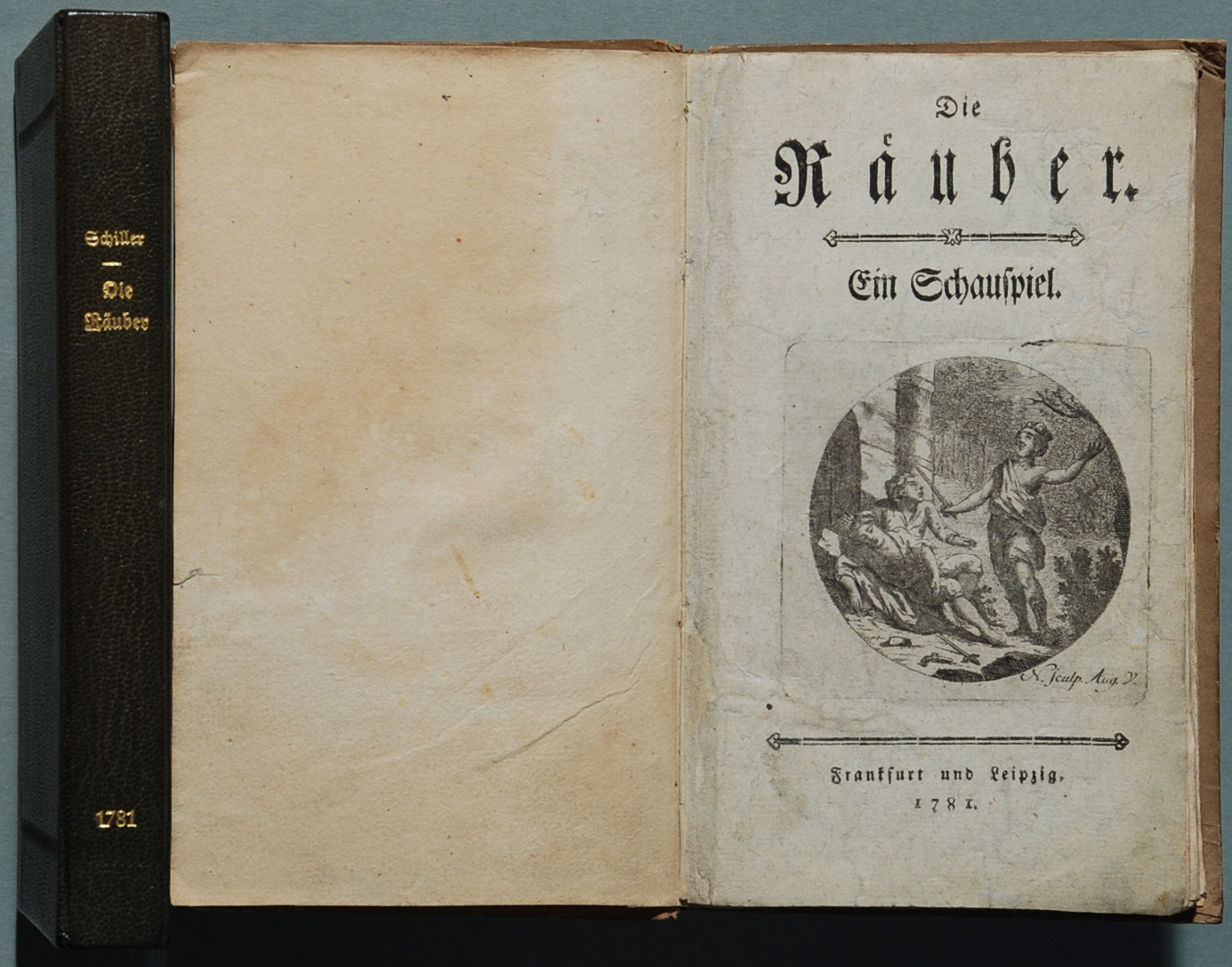 Prima edizione del "Räuber" di Schiller, 1781 ©Wikipedia CCBY3.0 https://de.wikipedia.org/wiki/Sturm_und_Drang#/media/Datei:Schiller_Die_R%C3%A4uber_1781.jpg