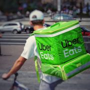 Uber Eats@robert-anasch/unsplash https://unsplash.com/photos/s04x1QTNnCA