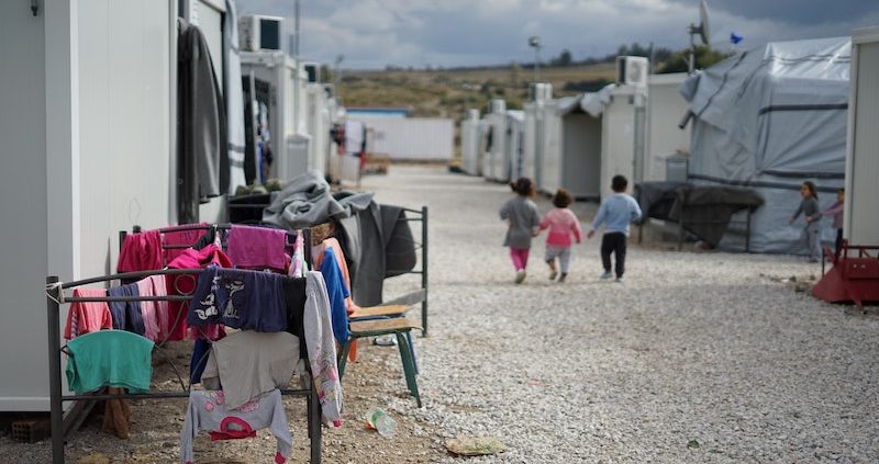 Campo profughi siriano alla periferia di Atene, ©Pubblico dominio