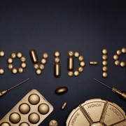 covid https://pixabay.com/it/photos/coronavirus-covid-medicina-pillole-4932607/