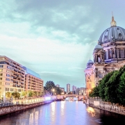 Berlino - Modello 2G Foto di Kai Vogel da Pixabay https://pixabay.com/it/photos/cattedrale-di-berlino-berlino-citt%c3%a0-1882397/