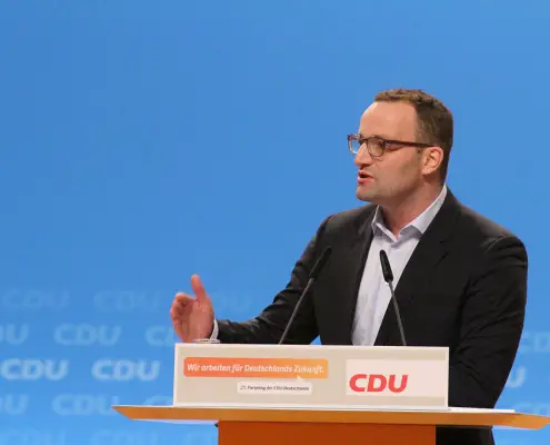 Spahn - Jens_Spahn_CDU_Parteitag_2014_by_Olaf_Kosinsky-21