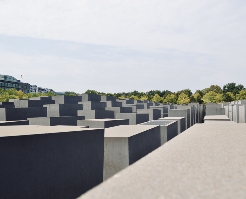 Memoriale per le vittime dell'Olocausto, foto di ©Alejandra Garcia, foto da Unsplash https://unsplash.com/photos/xNR73rsOOYo