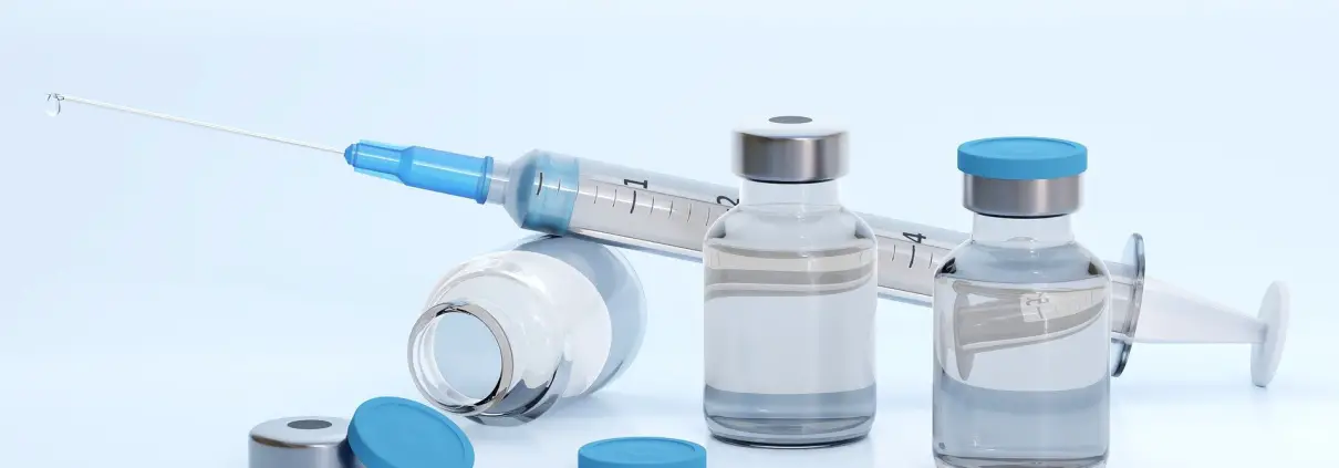 Vaccino. Foto da Pixabay https://pixabay.com/de/photos/spritze-impfung-medizinisch-nadel-5904302/