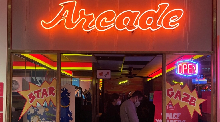 Museo dei videogiochi / sala giochi Arcade