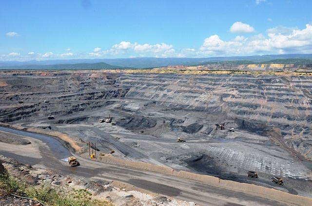 Cerrejón mine, Hour.poing, Creative Commons Attribution-Share Alike 3.0, https://commons.wikimedia.org/w/index.php?search=El+Cerrejon&title=Special:MediaSearch&go=Go&type=image
