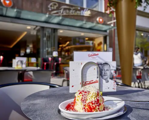 Lo Spaghetti Eis nella gelateria Fontanella