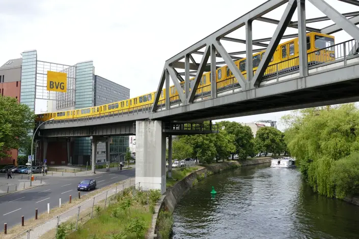 berlin-g8858de74e_1280